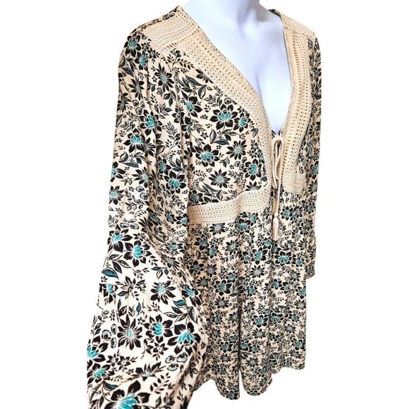 TORRID Plus Size Mini Gauze Lace-Up Floral Skater dress Size 1X - Picture 7 of 16